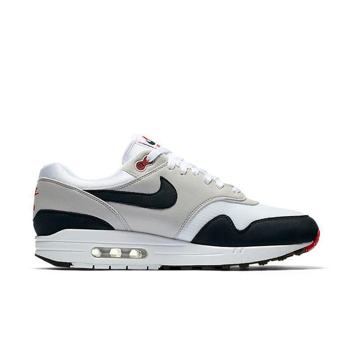 Nike Air Max 87 &