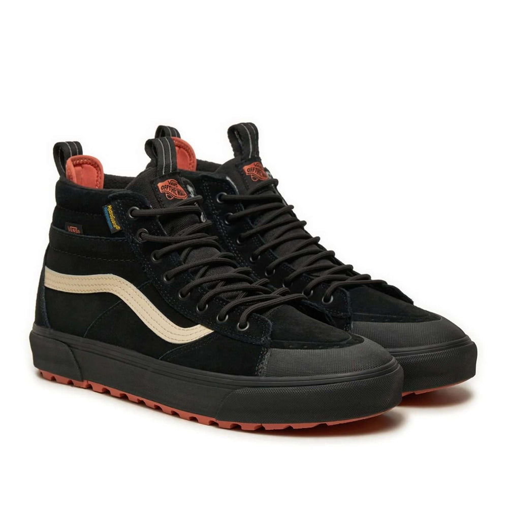 VANS sneakers and streetwear collection at STORE 7994