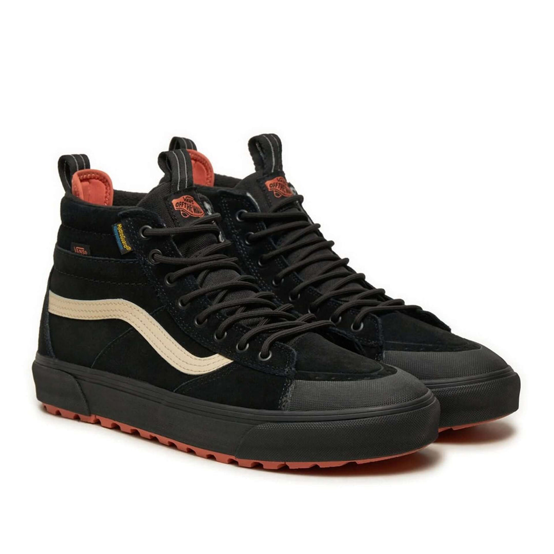 VANS sneakers and streetwear collection at STORE 7994