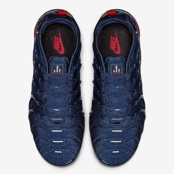 Nike Air VaporMax Plus &