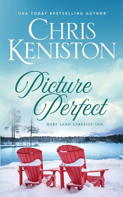 Picture Perfect: A Hart Land Holiday Cozy Romance - Paperback