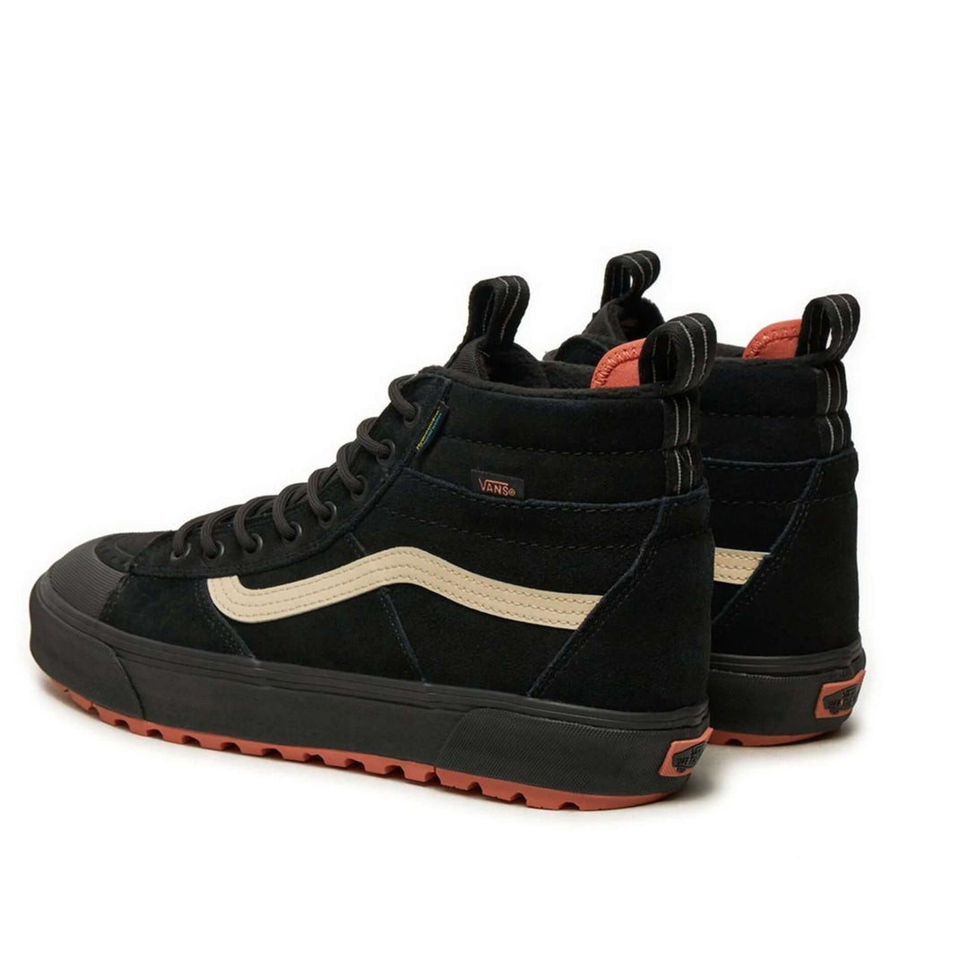 VANS sneakers and streetwear collection at STORE 7994