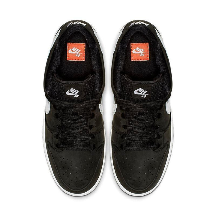Nike SB Dunk Low &