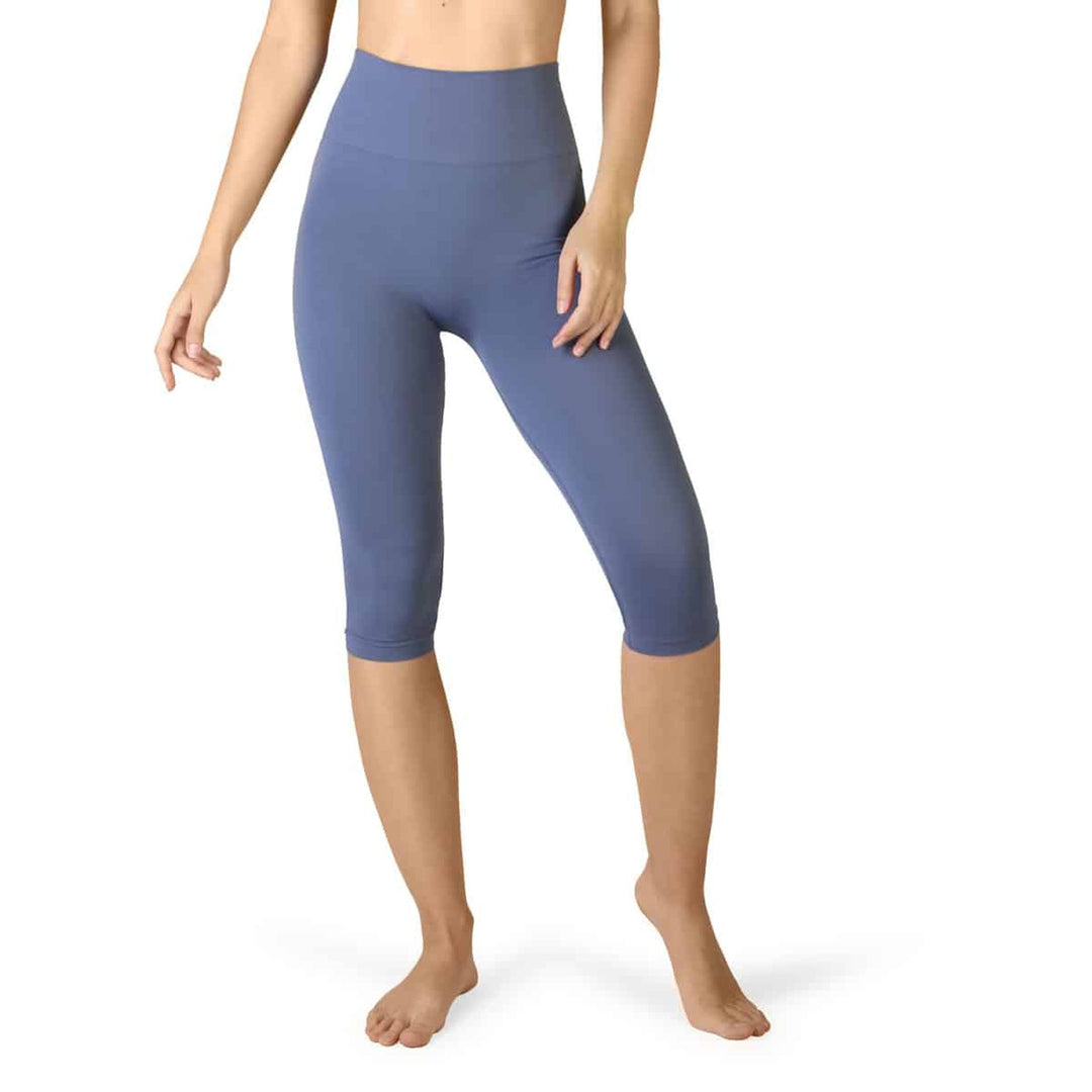 BodyBoo seamless shapewear for women – made in Italy BodyBoo sculpting bodysuit with tummy control BodyBoo high-waist shaping shorts in nude and black Italian BodyBoo compression leggings – firm control BodyBoo invisible control briefs for smooth silhouet