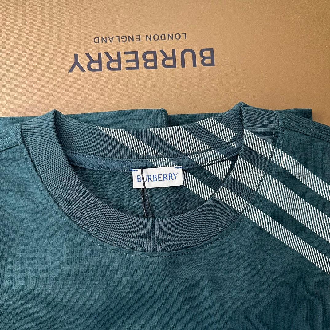 Burberry T-Shirt Without Collar &
