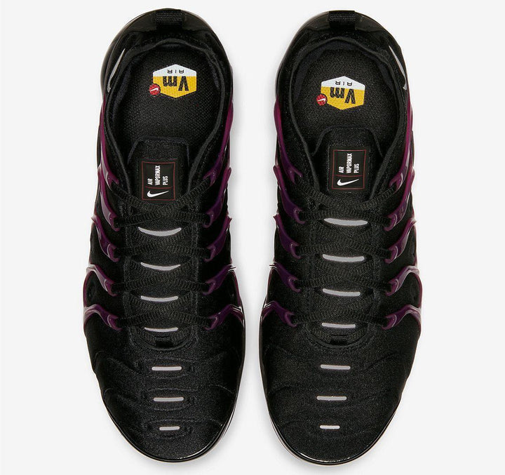 Nike Air VaporMax Plus &