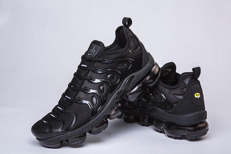 Nike Air VaporMax Plus &