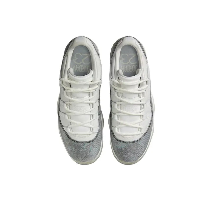 Air Jordan 11 Retro Low &