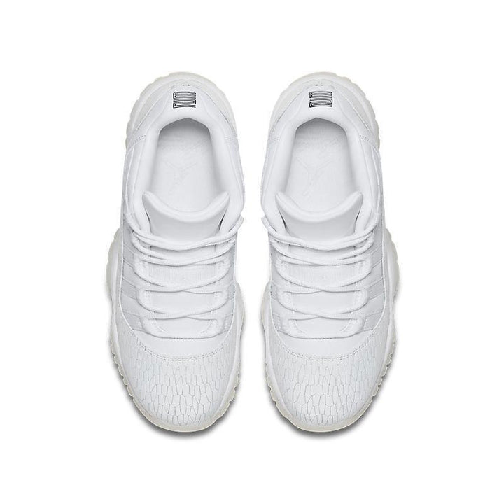 Air Jordan 11 Retro Low &