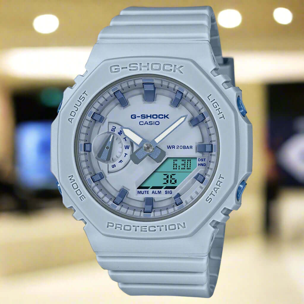 Unisex G-SHOCK watch with durable design and bold streetwear style