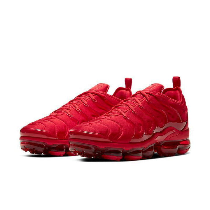 Nike Air VaporMax Plus &