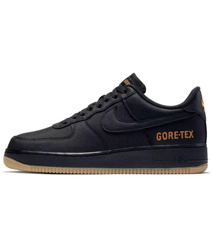 Nike Air Force 1 &