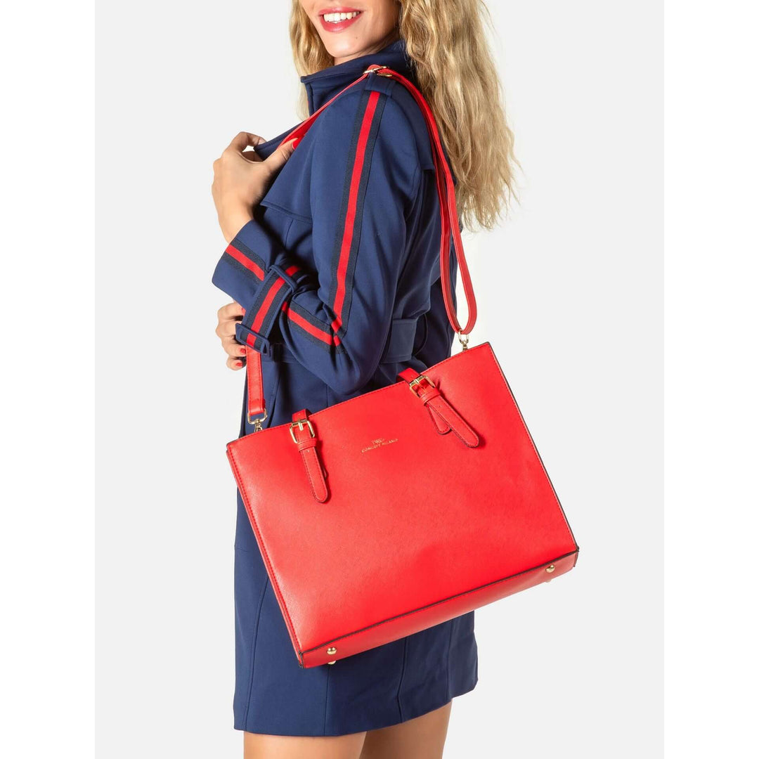 "TWIG leather handbag with gold-tone hardware – STORE 7994" "TWIG crossbody bag in vegan leather – STORE 7994" "Stylish TWIG tote bag for everyday wear – STORE 7994" "TWIG structured handbag in seasonal colors – STORE 7994" "Elegant TWIG shoulder bag with