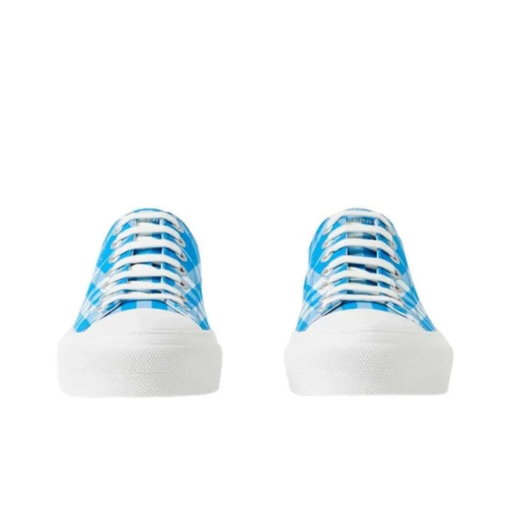 Burberry Stylish Skateboarding Shoes Blue