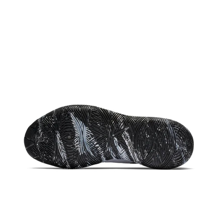 Nike Kyrie 5 &
