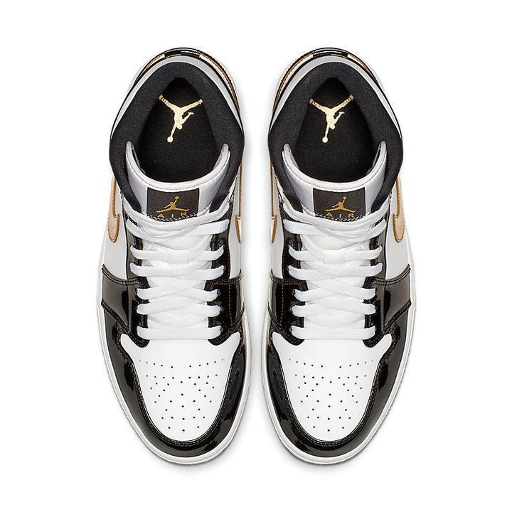 Air Jordan 1 Mid &