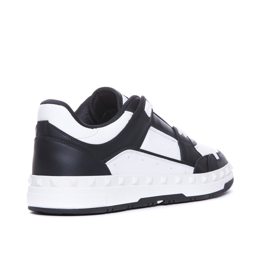 Valentino Garavani Men Freedots Sneakers