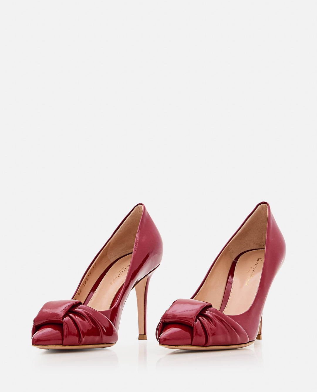 Gianvito Rossi Women Pointed Toe Heels