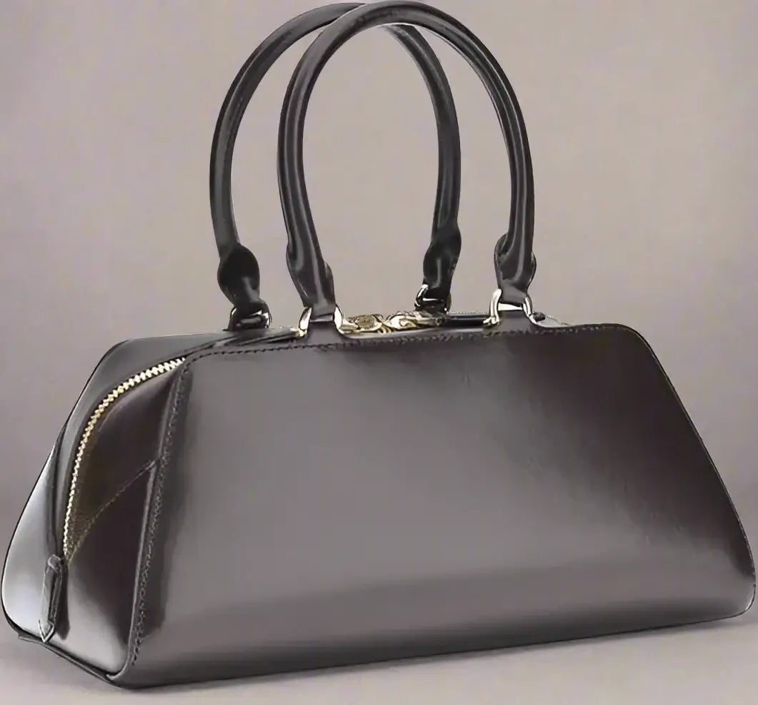 GIVENCHY Antigona East-West chocolate small Handbag