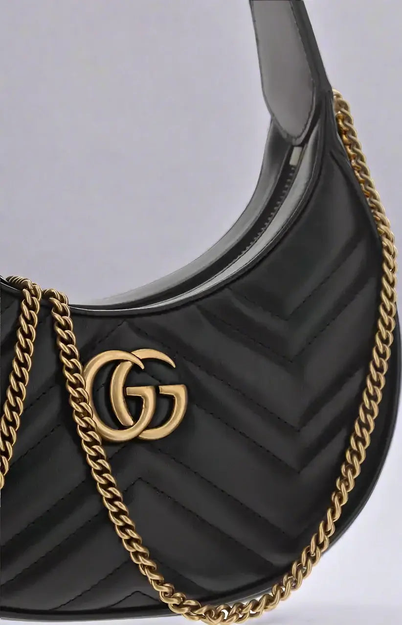 GUCCI women's black leather GG Marmont Mini Shoulder Bag