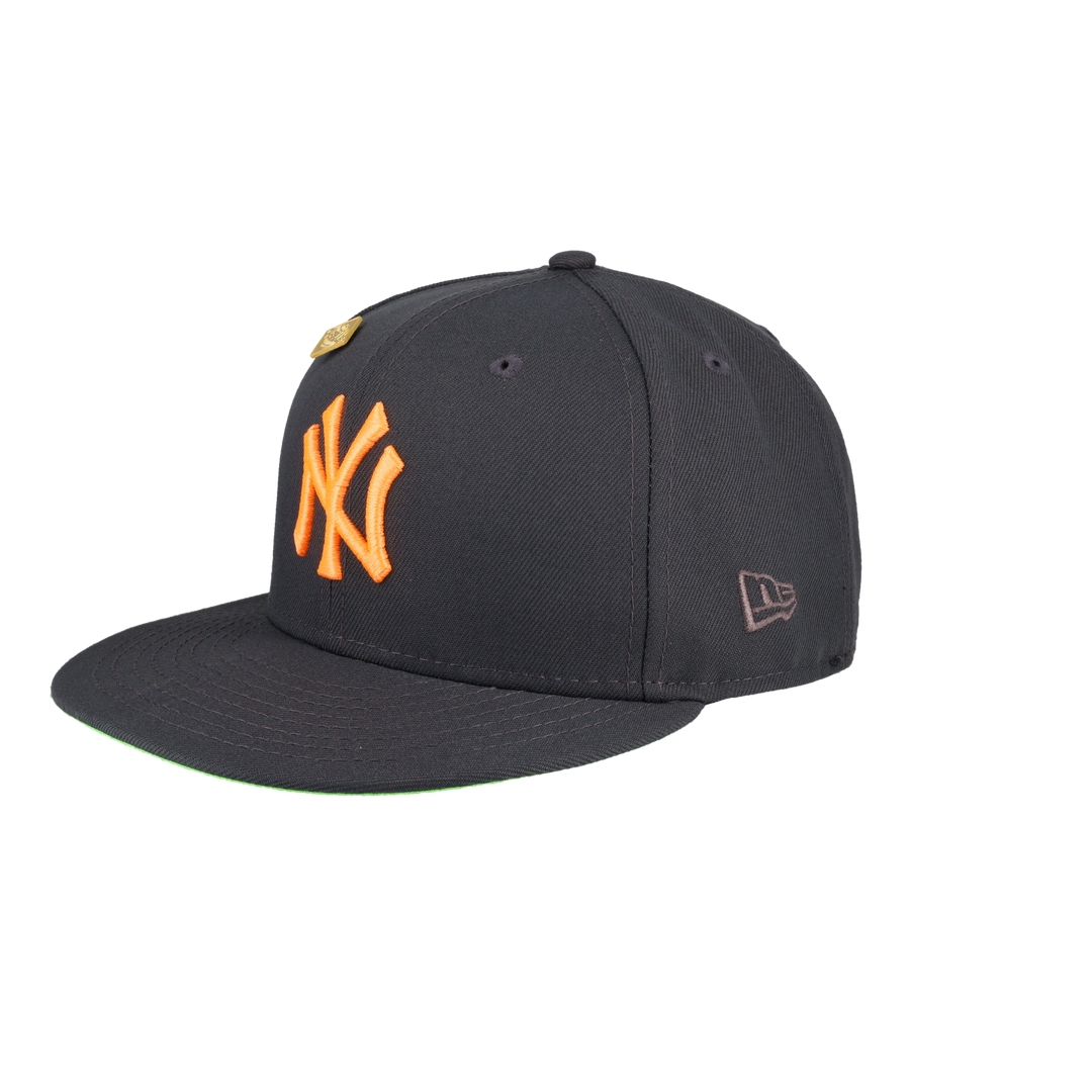 New York Yankees 1999 World Series Patch 59Fifty Fitted Hat
