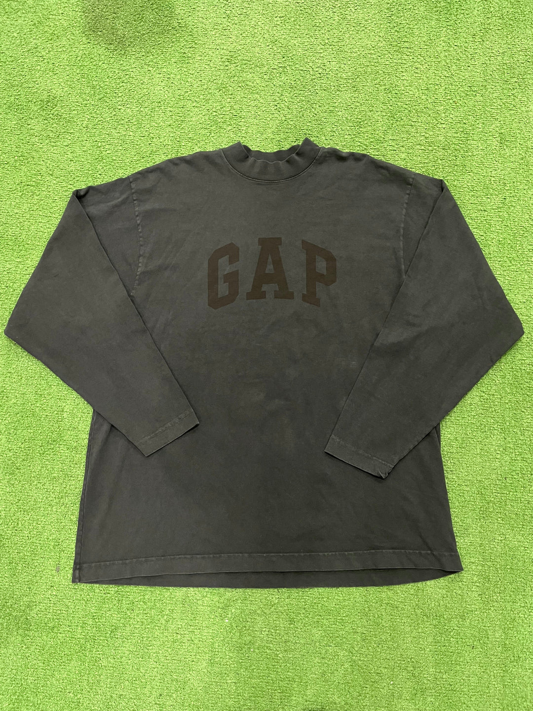 Yeezy Gap Engineered by Balenciaga Dove Longsleeve Tee Black