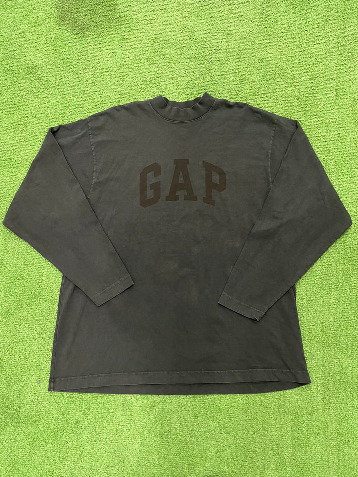 Yeezy Gap Engineered by Balenciaga Dove Longsleeve Tee Black