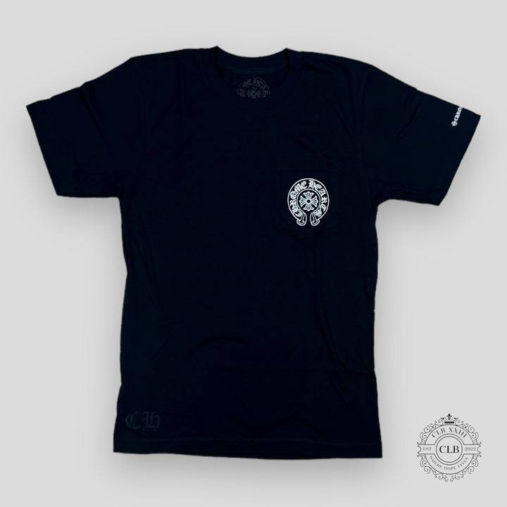 CHROME HEARTS HORSESHOE LOGO POCKET T-SHIRT - BLACK