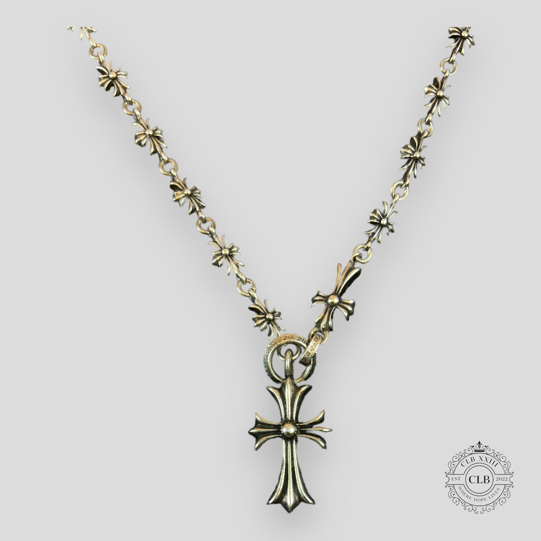 CHROME HEARTS MINI CROSS NECKLACE
