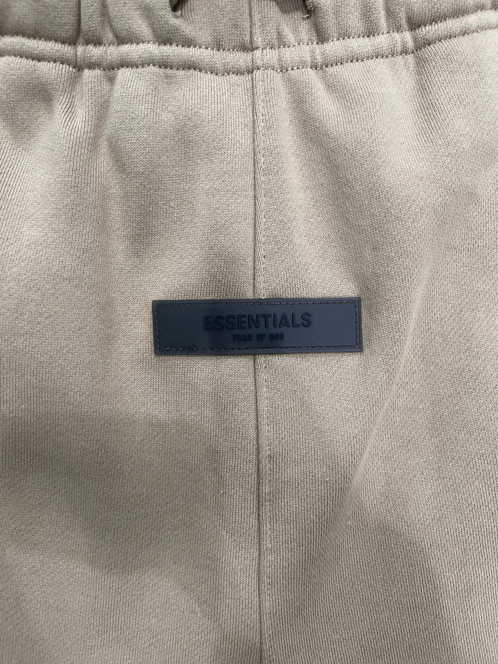 Fear of God Essentials Shorts Oak