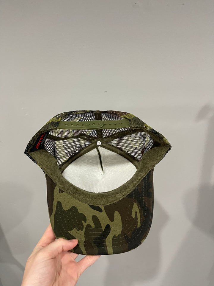 Sicko Laundry High Trucker Hat 2 - Dark Camo
