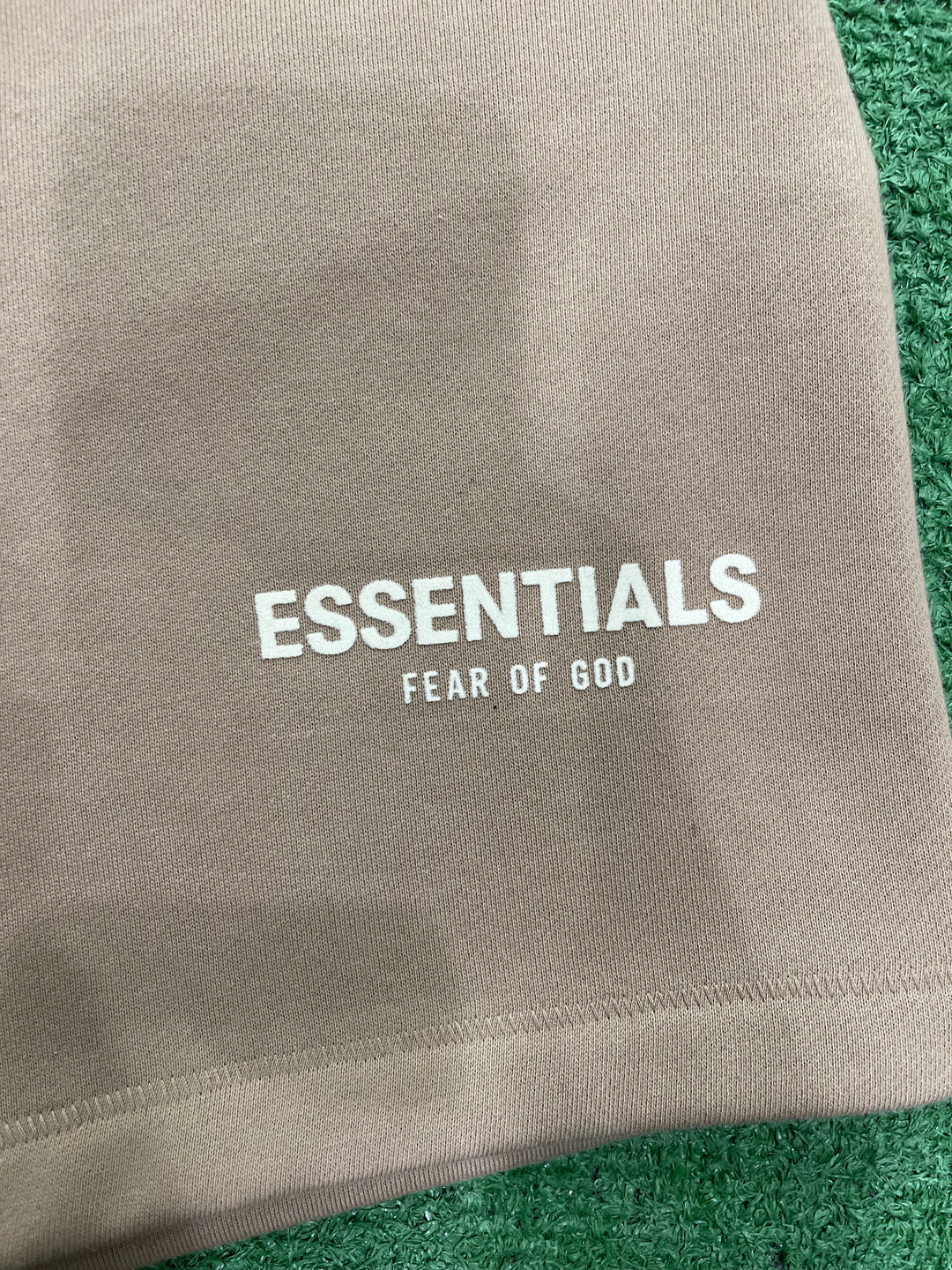 Fear of God Essentials Shorts Oak
