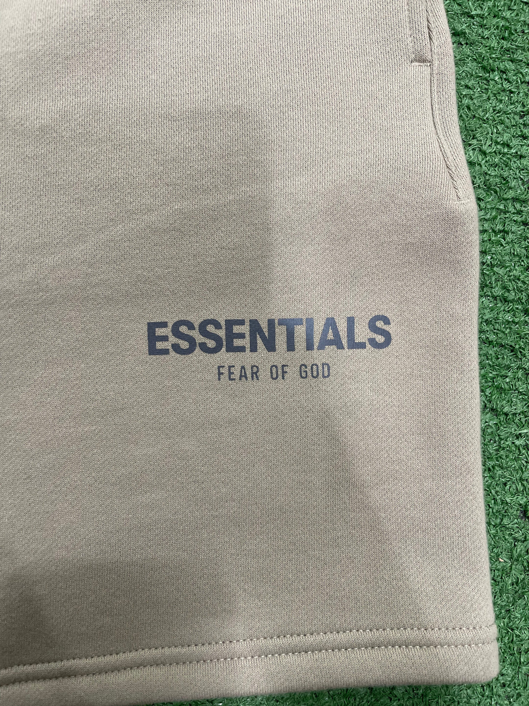Fear of God Essentials Sweat Shorts Pistachio