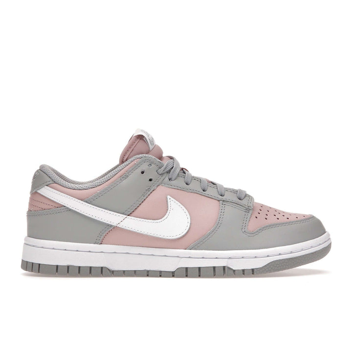Nike Dunk Low Pink Oxford (W)