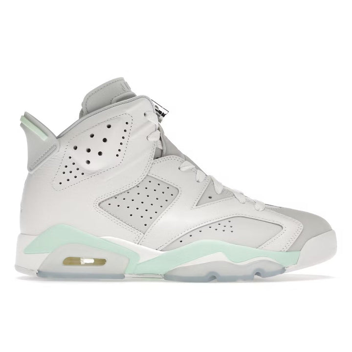 Air Jordan Retro 6 "Mint Foam" (W)