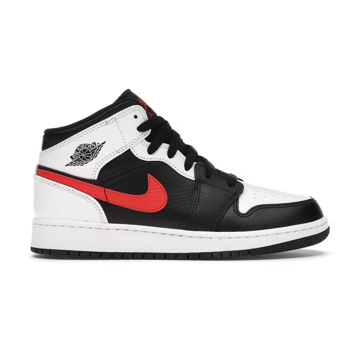 Air Jordan Retro 1 Mid "Chile Red" (GS)