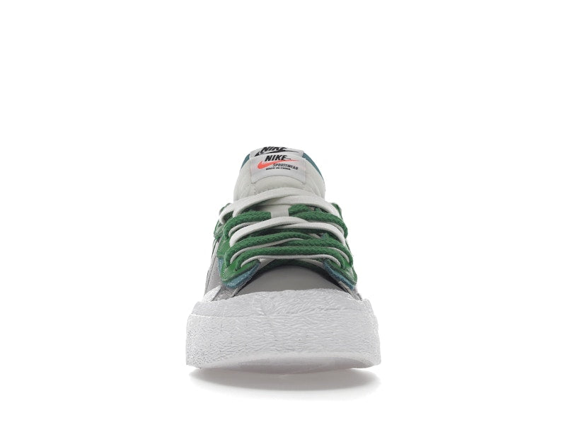 Nike Blazer Low sacai Medium Grey Classic Green