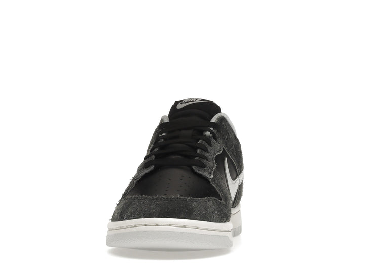 Nike Dunk Low Retro Animal Pack "Zebra"
