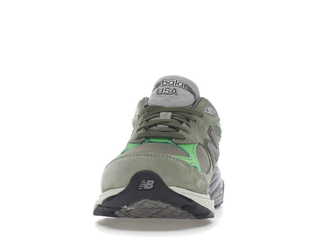 New Balance 990v3 Patta Keep Your Family Close