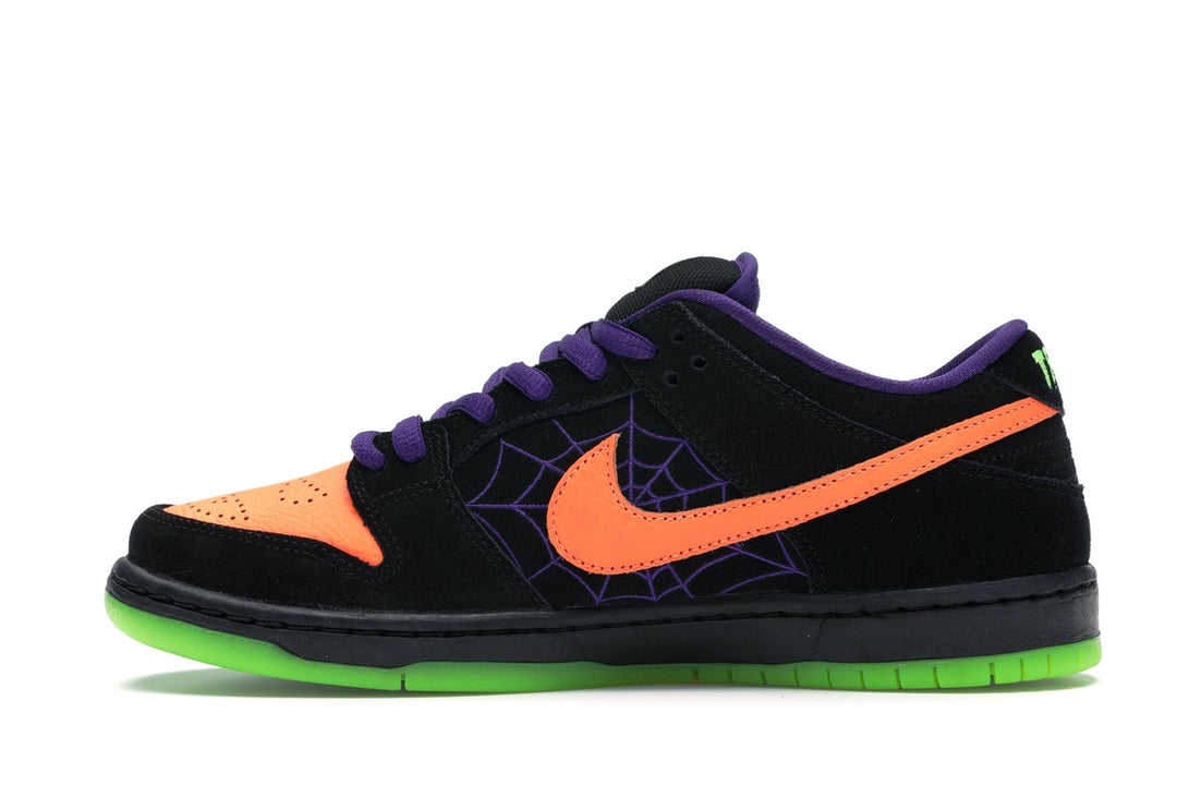 Nike Dunk SB Low "Night of Michief" Halloween