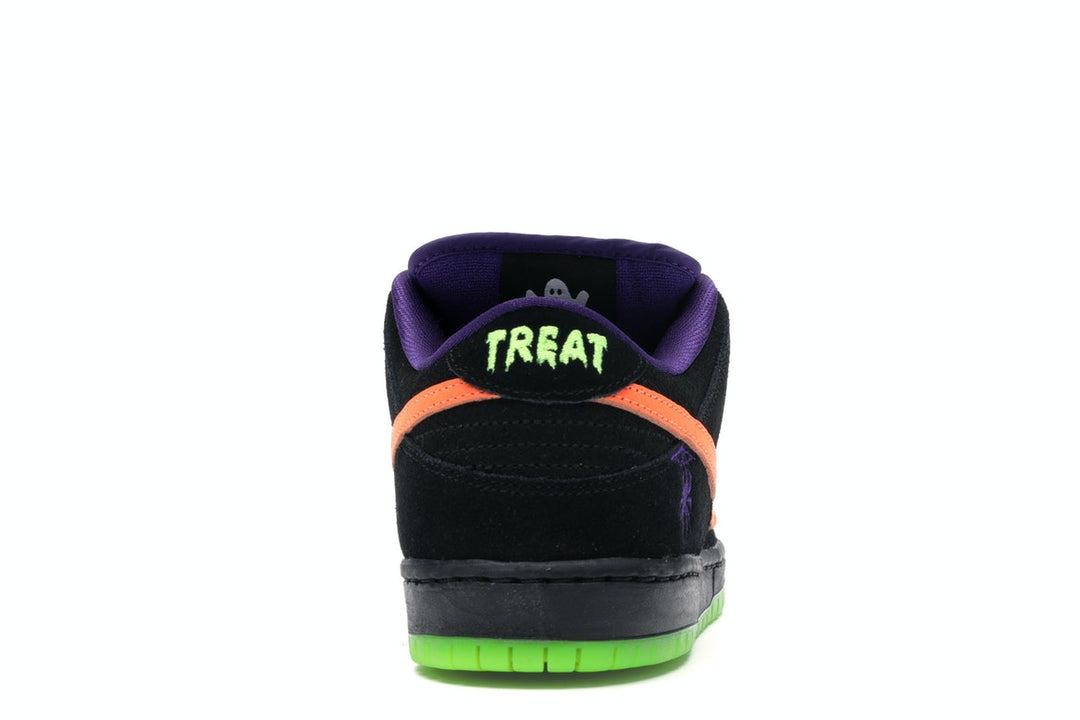 Nike Dunk SB Low "Night of Michief" Halloween