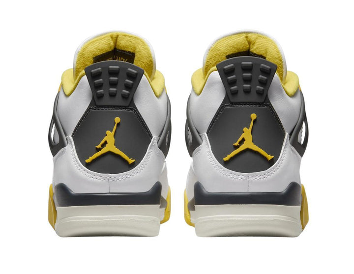 Air Jordan 4 Retro &