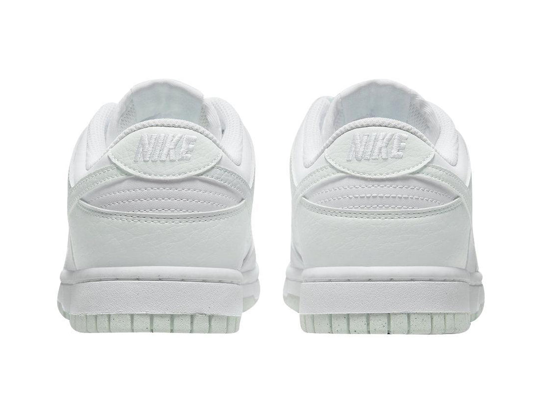 Nike Dunk Low &