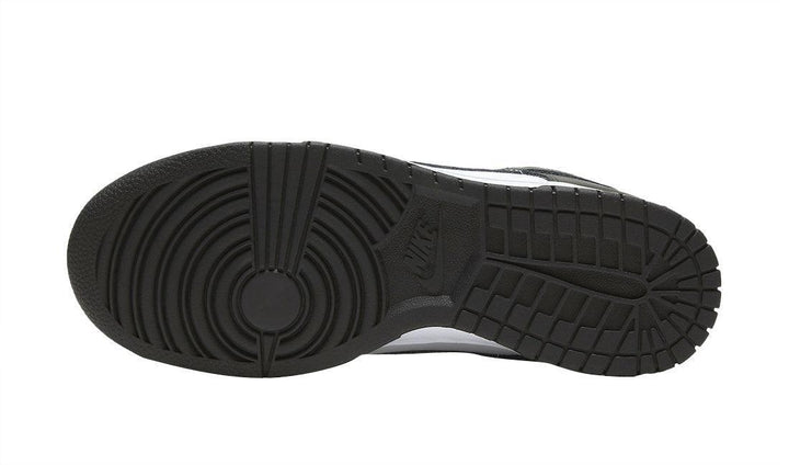 Nike Dunk Low &