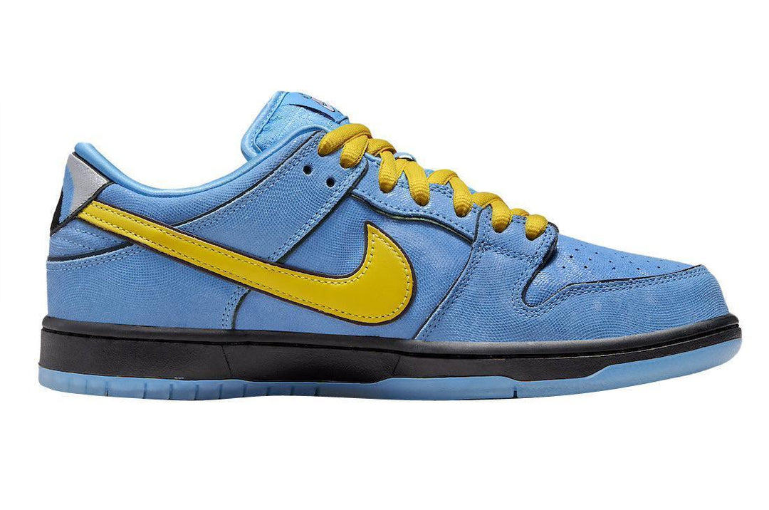Nike SB Dunk Low &