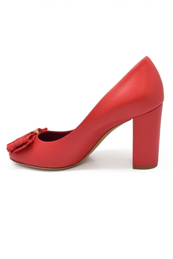 Salvatore Ferragamo Women Elinda Pumps