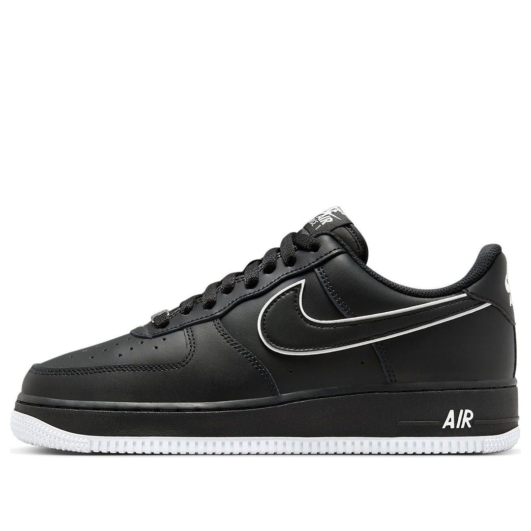 Nike Air Force 1 Low &