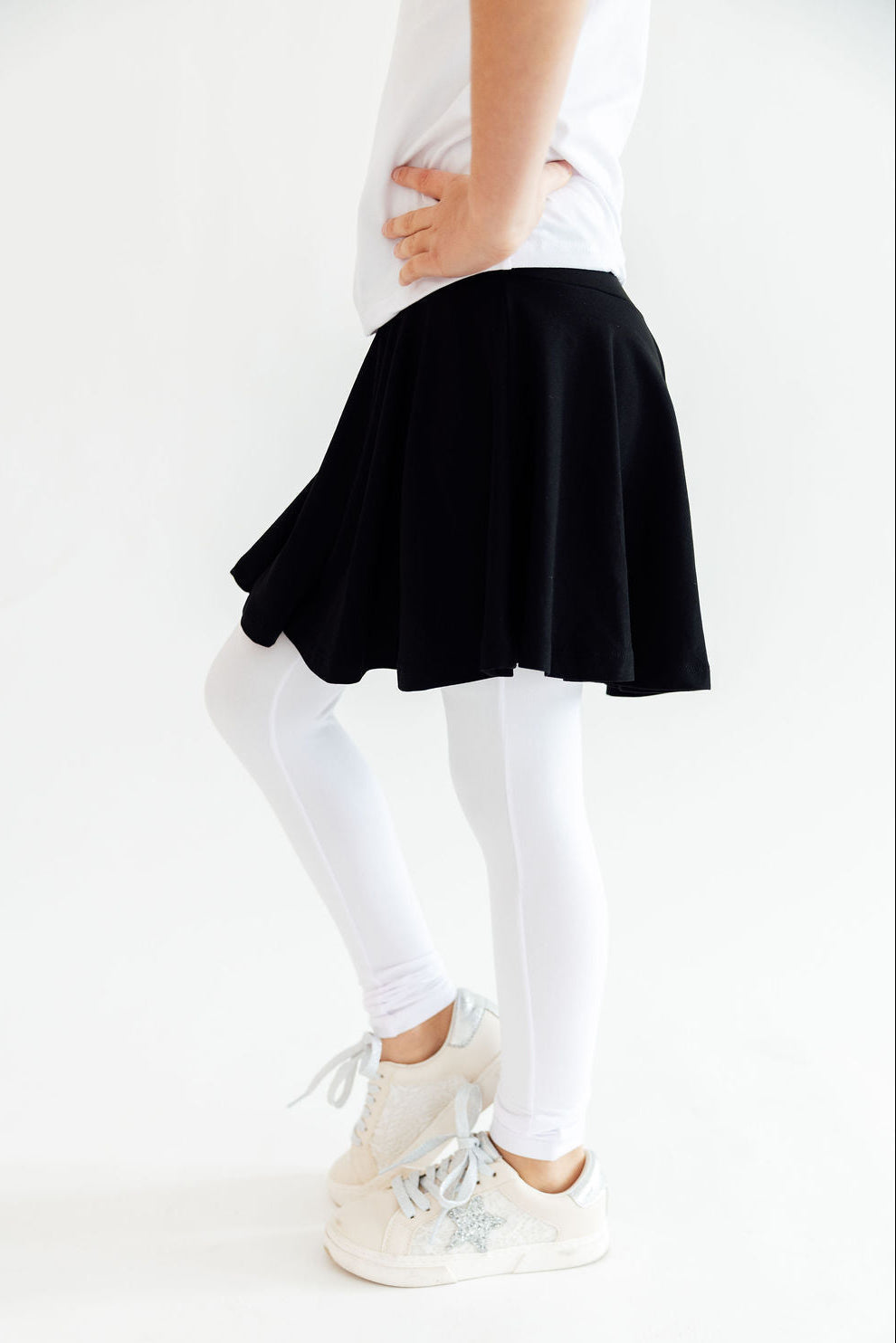 Black &amp; White Twirl Skegging