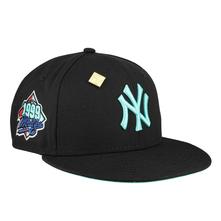 New York Yankees Mintacular Collection 1999 World Series Patch Fitted Hat