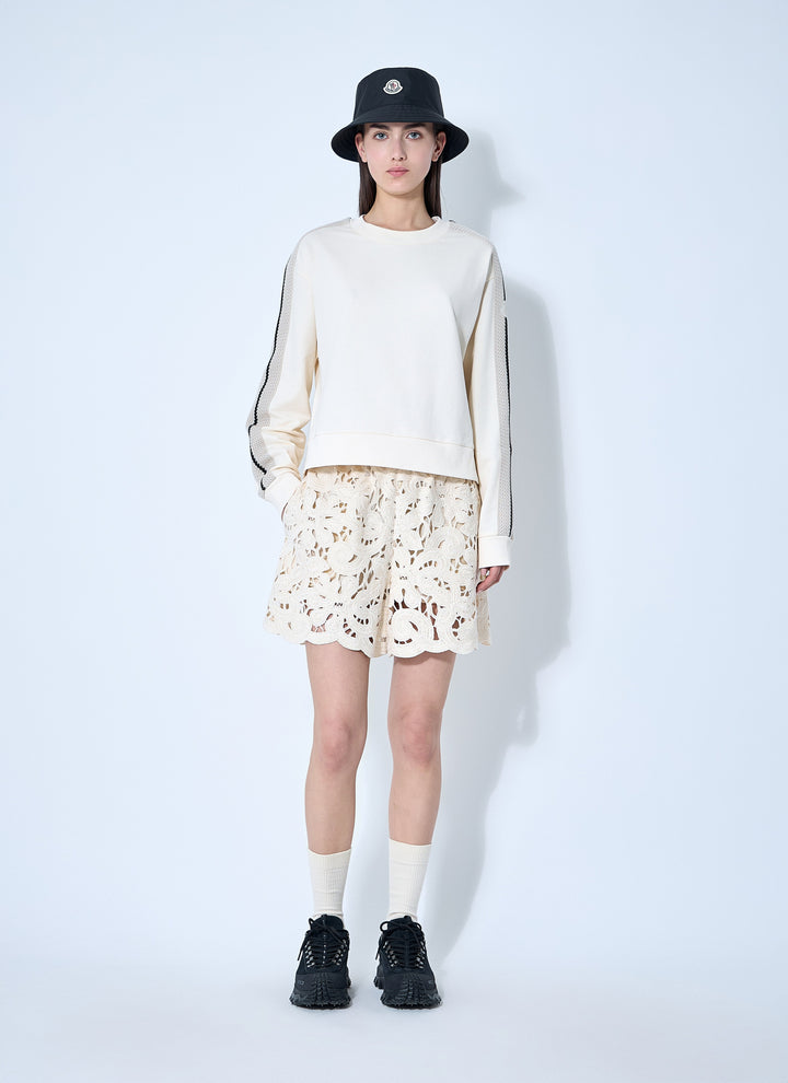 Moncler Women Embroidery Anglaise Shorts